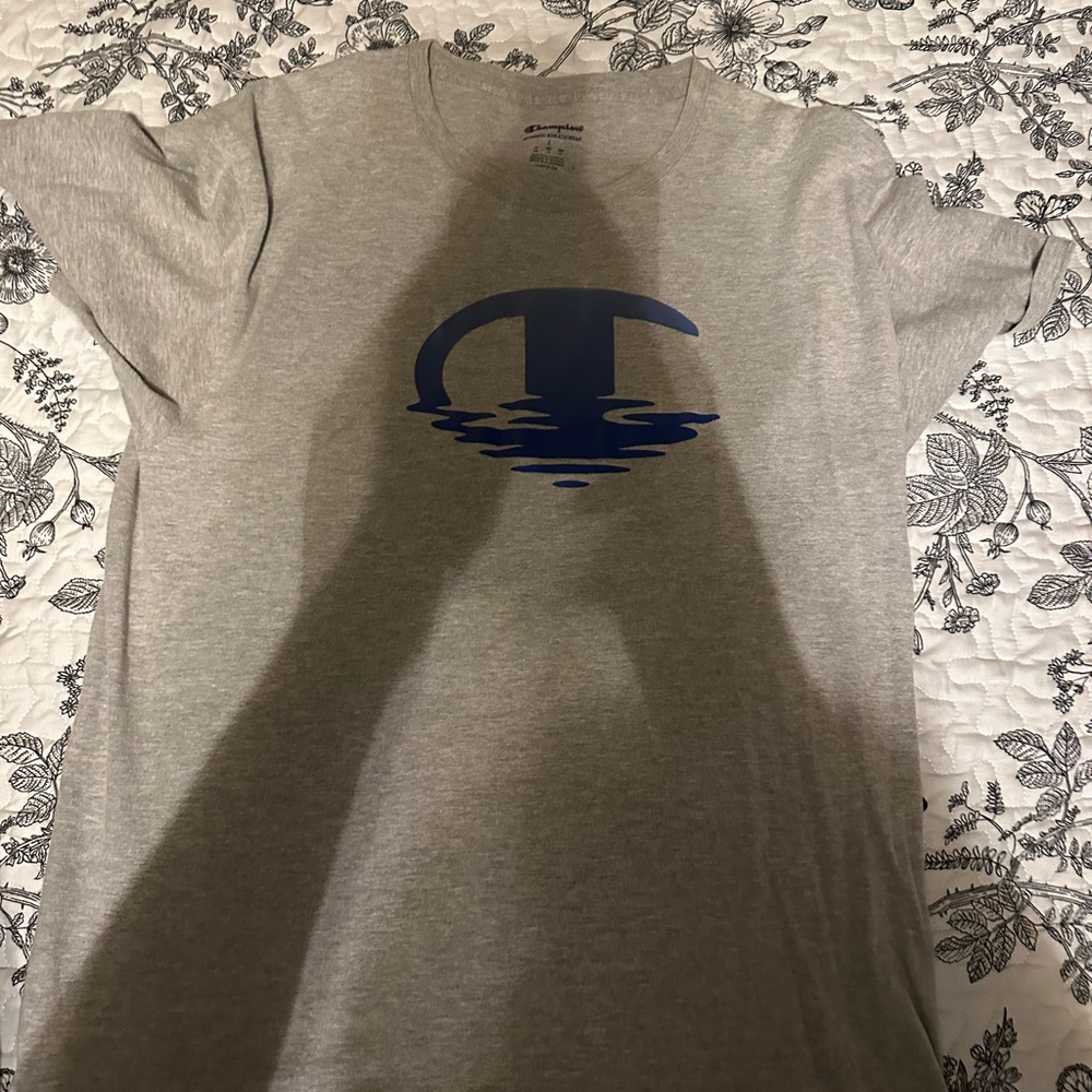 Champion shirt